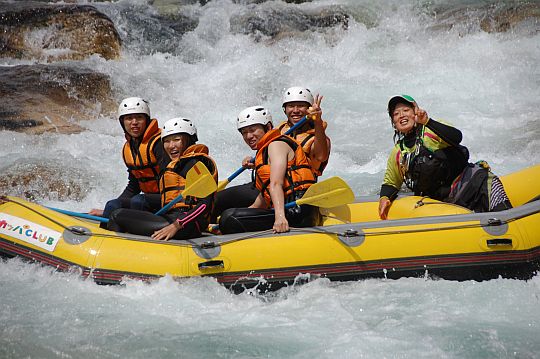 Rafting2009.8.20AM.jpg