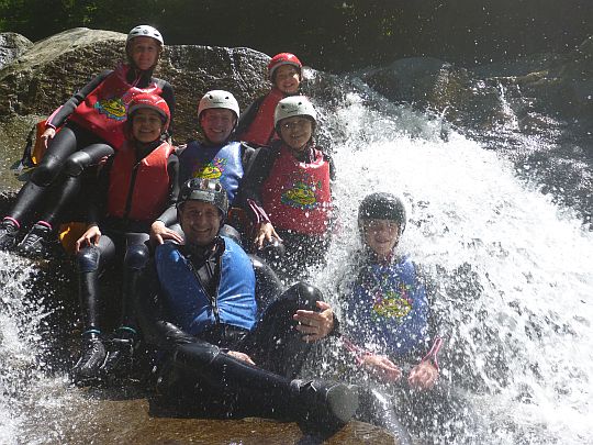 Showerclimbing2009.7.19 AM.jpg
