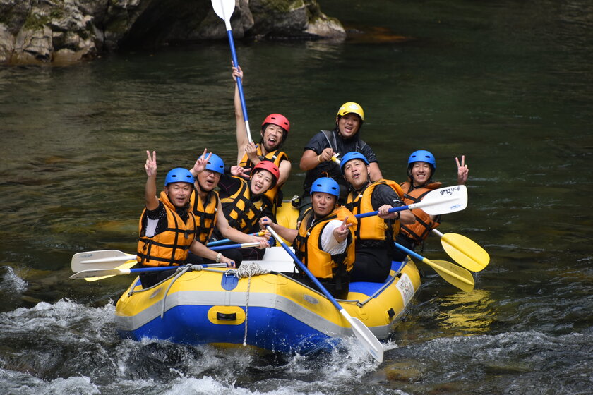 団体様貸し切りラフティングツアー！001