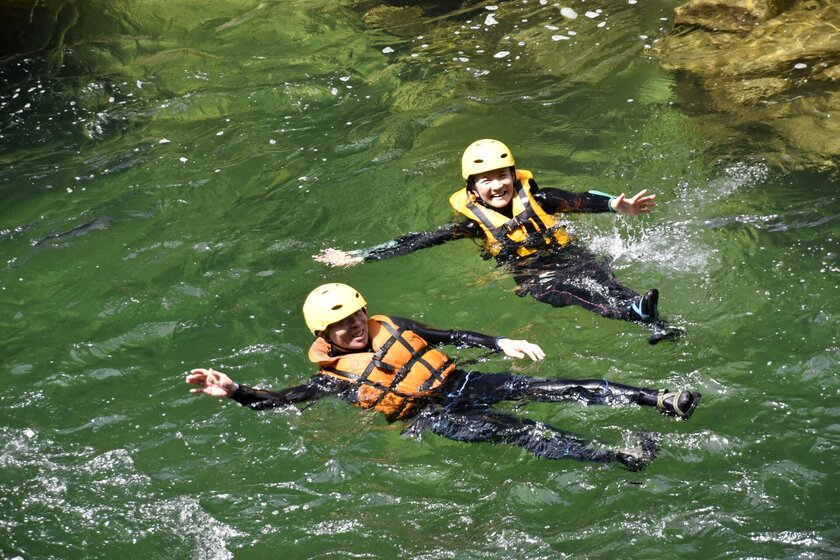 夏はやっぱりラフティング！002