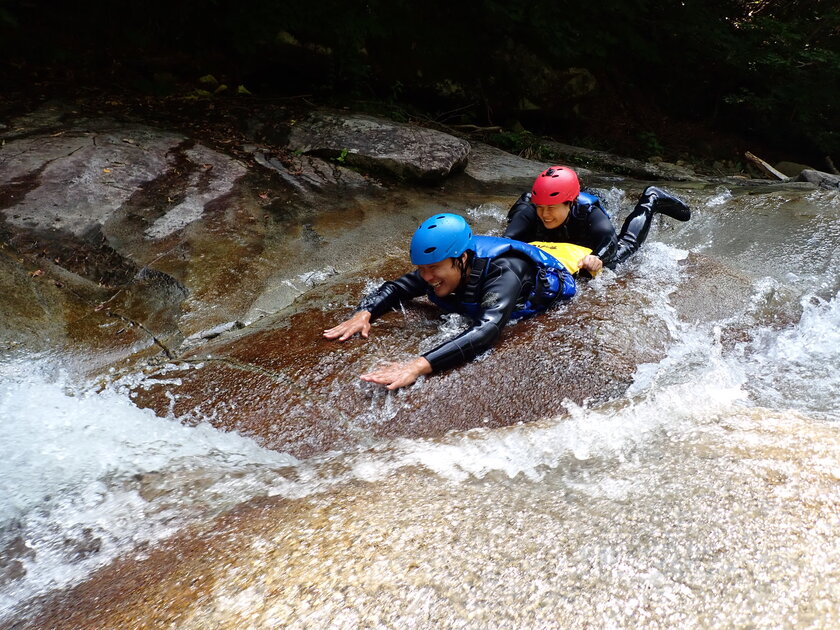 キャニオニングで自然の中を大冒険！003