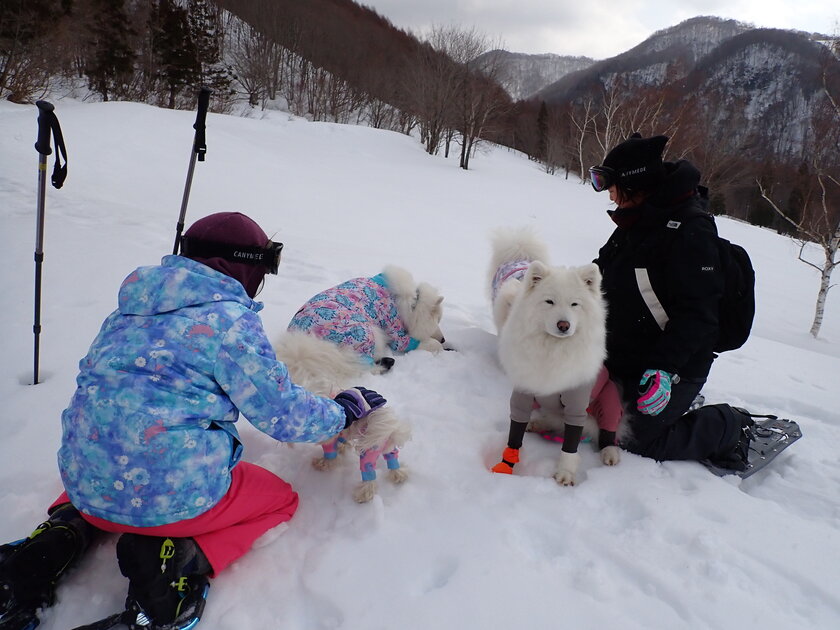 親子で過ごす最高の時間！雪の上で、いっぱい遊んで、ますます仲良し！！001