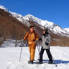 ぽかぽか陽気の青空スノーシュー