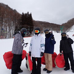 どんな天気でも、楽しんだもの勝ち！エアーボードで運動不足もスッキリ解消！！